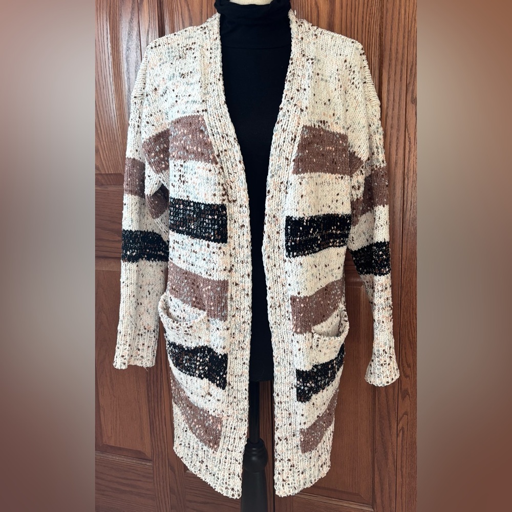 New w/o Tags! Cream, Brown, and Black Knit Cardigan